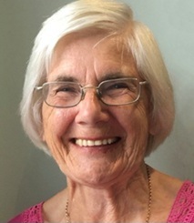 Portrait of Lyn Kersel
